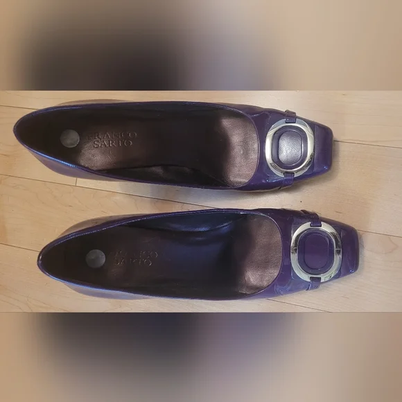 Shoes - Picture 4 of 6